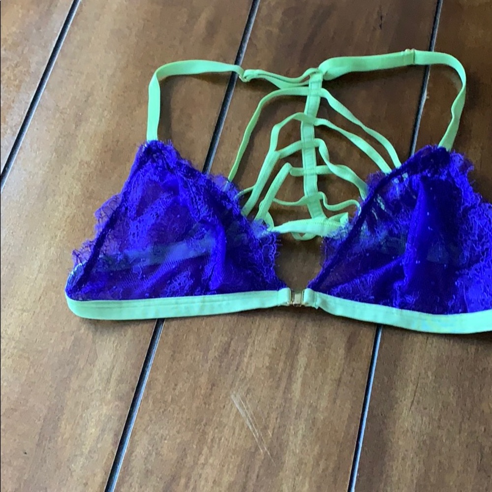 Bra